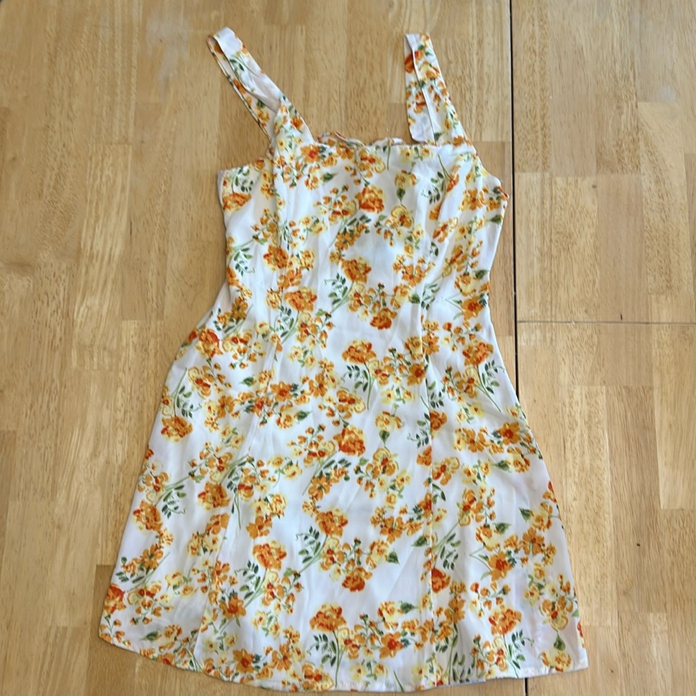Lulu’s Day Date White and Orange Floral Print Tie-Back Dress (Sold Out Online)
